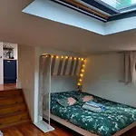 Atypique Independant Sur Peniche Metz