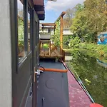 Atypique Independant Sur Peniche * Metz