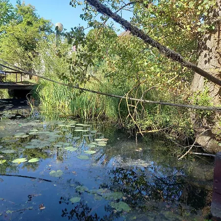 Apartman Atypique Independant Sur Peniche *