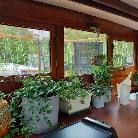 Atypique Indépendant Sur Péniche Apartamento