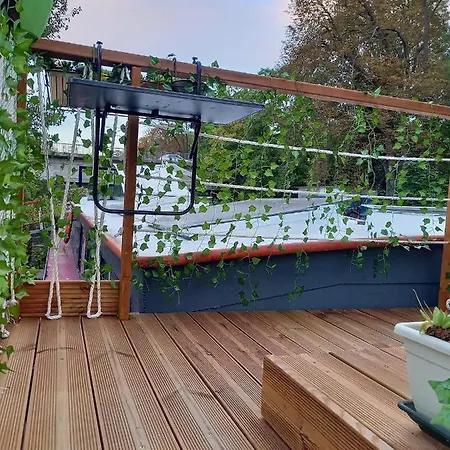 Apartman Atypique Independant Sur Peniche