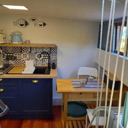Atypique Independant Sur Peniche Apartmán Mety