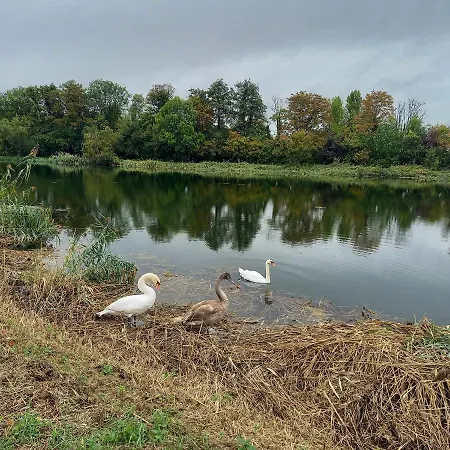 Atypique Indépendant Sur Péniche