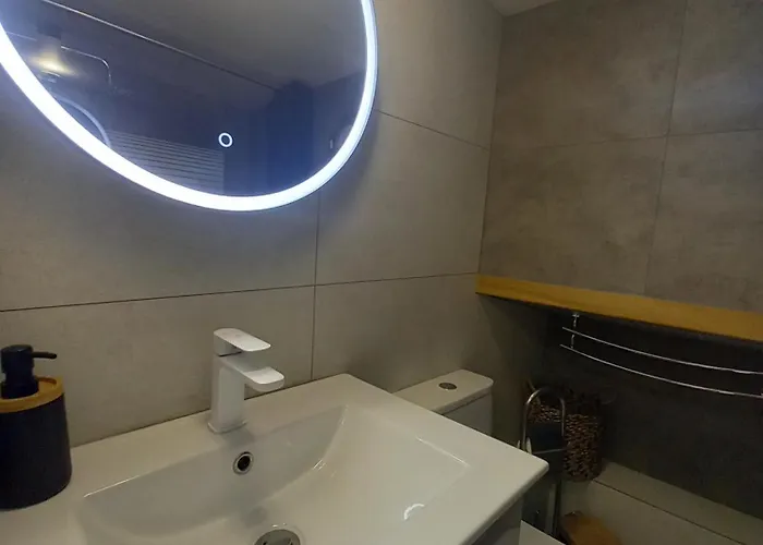 Atypique Indépendant Sur Péniche *