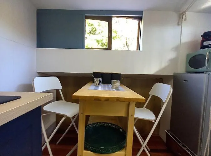 Atypique Independant Sur Peniche Appartement Metz