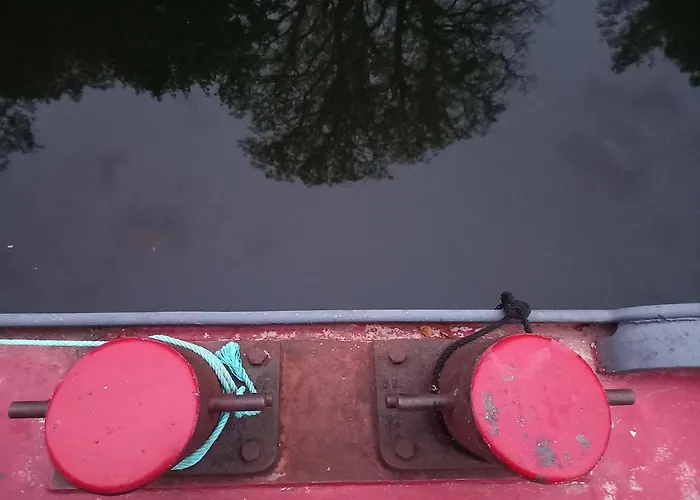 Atypique Indépendant Sur Péniche * Metz