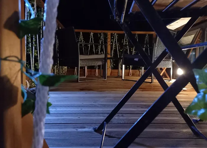 Atypique Independant Sur Peniche Metz