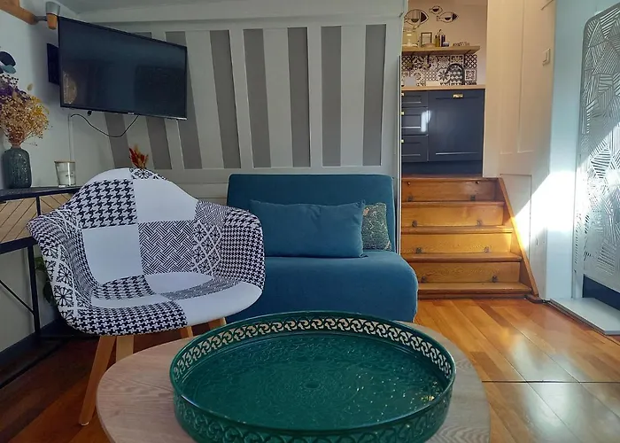 Atypique Indépendant Sur Péniche *